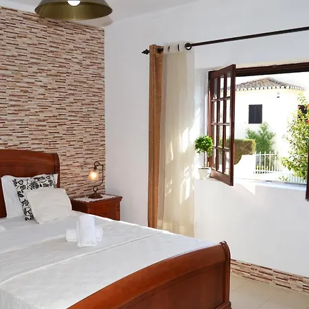 Vivenda Vau Портіман